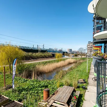 Zuid Oost Heesterveld Zoh 3* Амстердам